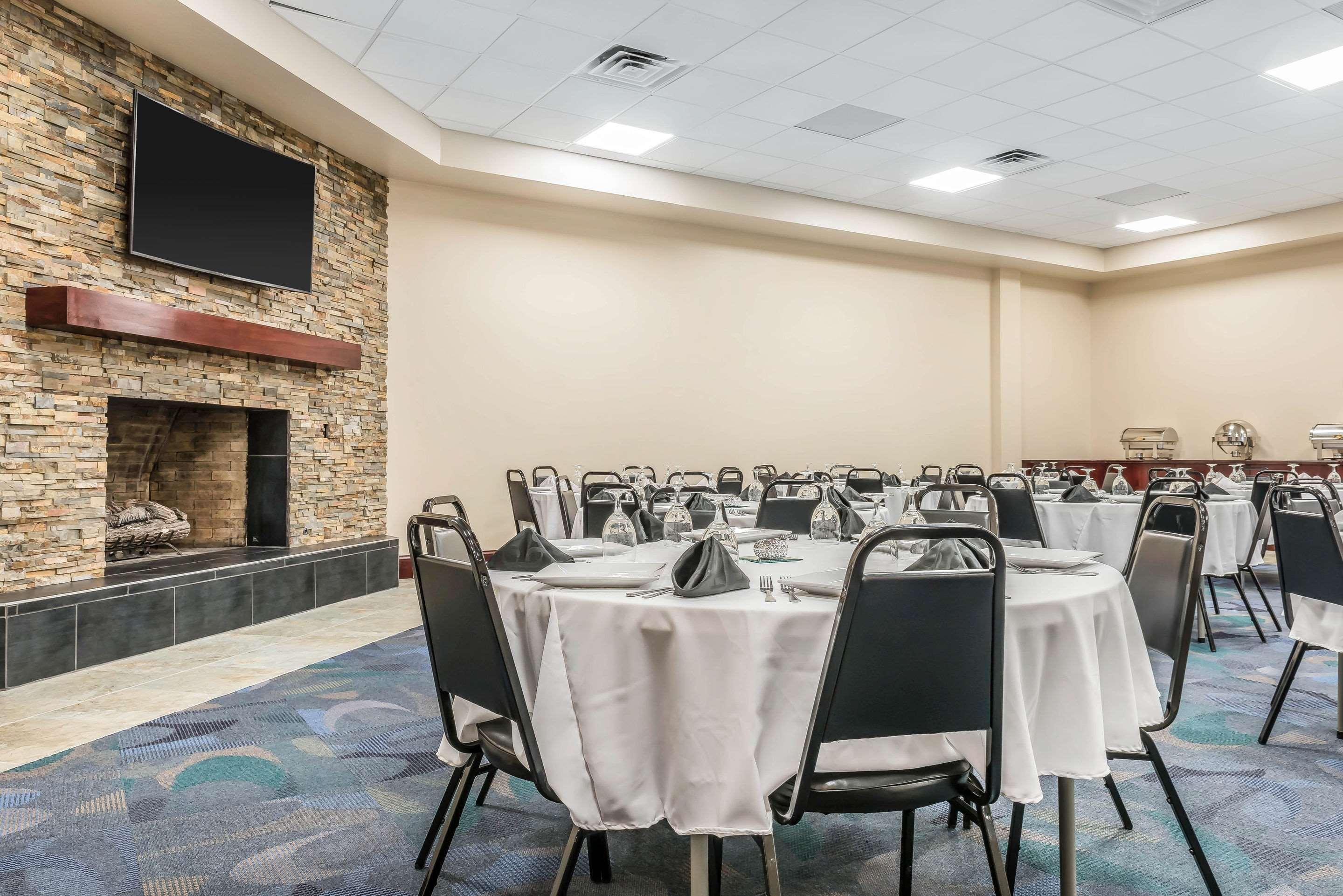 Clarion Hotel